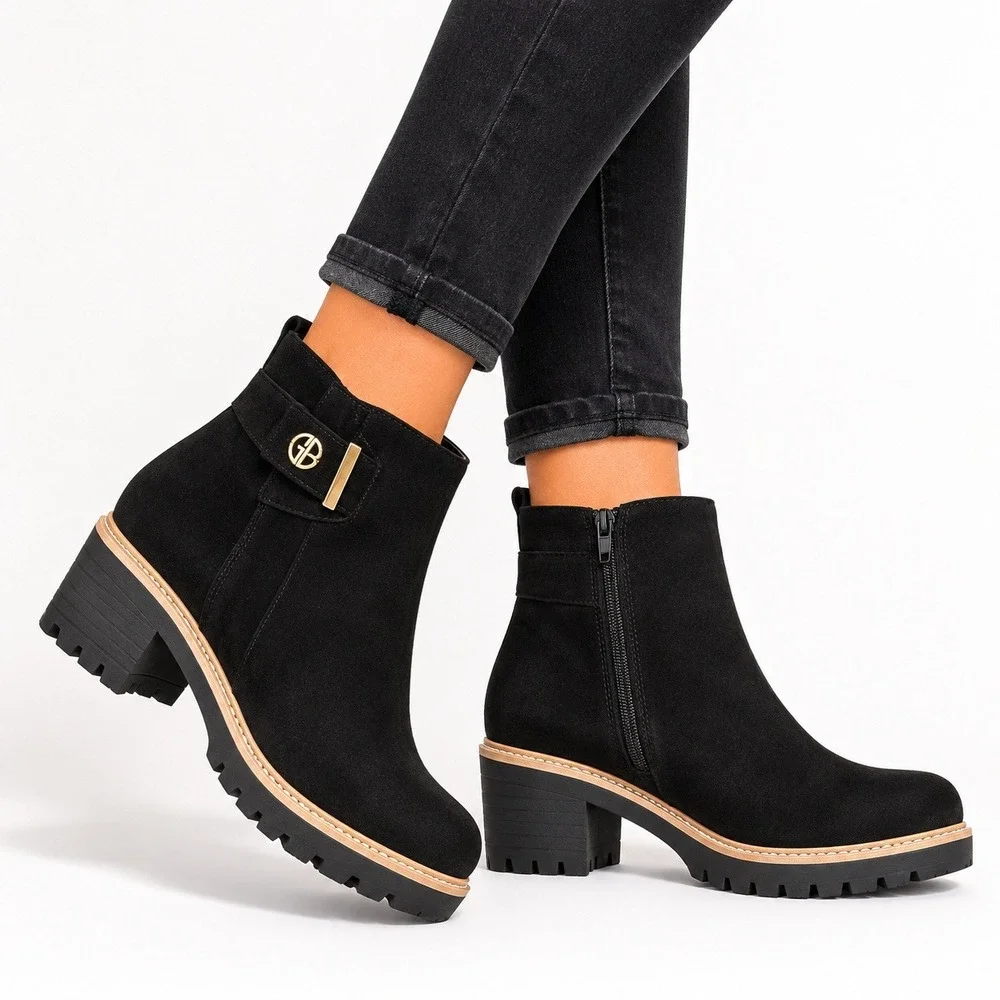 Giani Bernini Black Platform Lug Sole Ankle Boots Womens Size 8 Memory Foam
